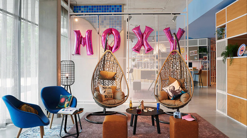 Comme le café philo, le coaching café du dimanche se deroule à Biot sophia au Moxy café